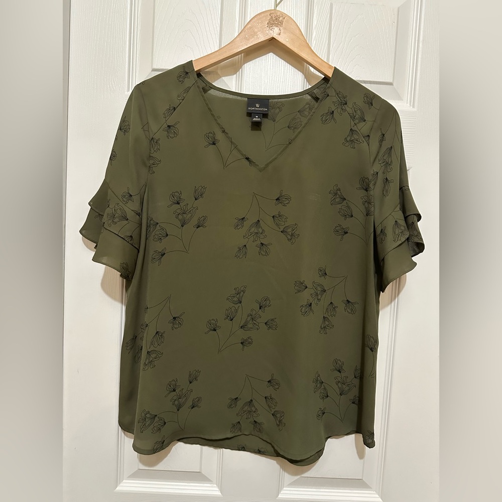 Like New Worthington Olive Green Floral V-Neck Blouse Medium